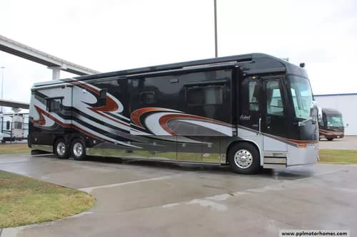 61929 - 45' 2007 Travel Supreme Select Limited 45DL14 600hp Cummins w/4 Slides Image 1