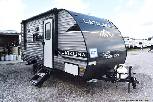61016 - 16' 2024 Coachmen Catalina 164BHX - Bunk House Image 1