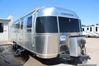 58857 - 30' 2023 Airstream Flying Cloud 30FB OFFICE Image 1