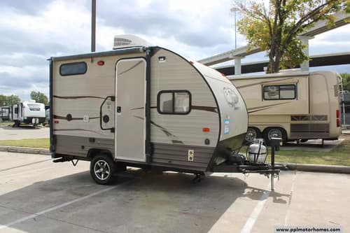 61130 - 15' 2016 Forest River Cherokee Wolf Pup 13CJ - Bunk House Image 1