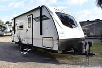 61631 - 24' 2022 Dutchmen Kodiak 199RK w/Slide Image 1