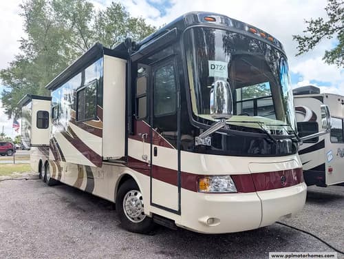 63158 - 43' 2011 Holiday Rambler Endeavor 42PAQ 405hp Maxxforce w/4 Slides Image 1
