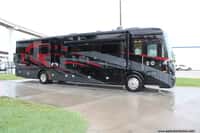63932 - 41' 2021 Tiffin Phaeton 40QBH 380hp Cummins w/4 Slides Image 1