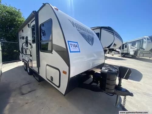63270 - 24' 2018 Winnebago Micro Minnie 2100BH w/Slide - Bunk House Image 1