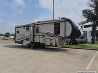 56153 - 32' 2018 Forest River Sandpiper Ht 3250IK w/3 Slides Image 1