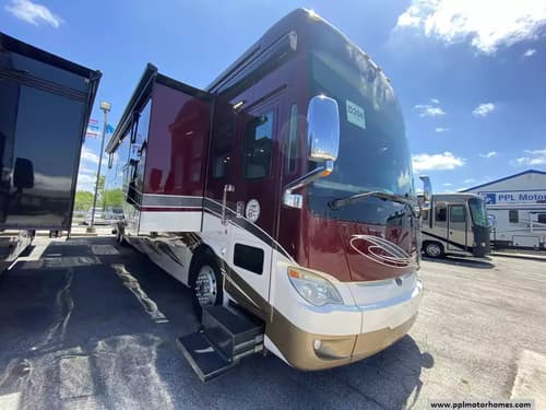 64062 - 45' 2016 Tiffin Allegro Bus 45OP 450hp Cummins w/4 Slides Image 1