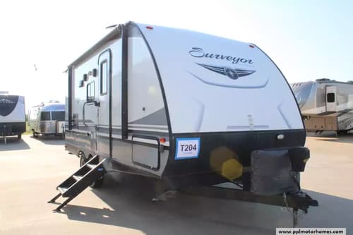 60679 - 23' 2018 Forest River Surveyor 200MBLE w/Slide Image 1
