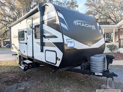 62580 - 26' 2024 Grand Design Imagine Xls Series 22MLE w/Slide Image 1