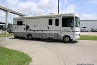 60309 - 31' 2003 Winnebago Sightseer 30B w/Slide Image 1