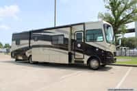 63189 - 38' 2008 Tiffin Allegro Bay 38TGB 340hp Cummins w/3 Slides Image 1