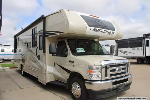 63443 - 29' 2023 Coachmen Leprechaun 319MB w/2 Slides Image 1