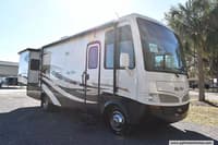 62410 - 29' 2009 Newmar Baystar 2901 w/2 Slides Image 1