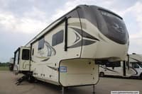 59612 - 43' 2019 Jayco North Point 377RLBH w/4 Slides - Bunk House Image 1