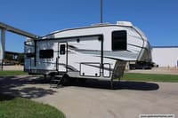 60763 - 27' 2024 Keystone Cougar Half-Ton 23MLE w/2 Slides Image 1