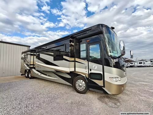 61896 - 43' 2013 Tiffin Allegro 43QGP 450hp Cummins w/4 Slides Image 1
