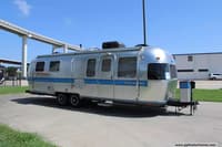 64003 - 29' 1989 Airstream Excella EXCELLA Image 1
