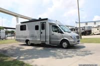63894 - 25' 2017 Coach House Platinum II 240 Image 1