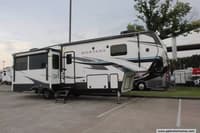 60410 - 35' 2021 Keystone Montana 3121RL w/3 Slides Image 1