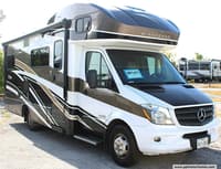 63316 - 25' 2017 Winnebago View 24G w/2 Slides Image 1