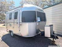 62609 - 16' 2017 Airstream Bambi Sport 16 Image 1