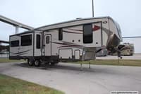 61655 - 36' 2016 Heartland Gateway 3400SE w/3 Slides Image 1