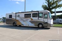 60920 - 39' 2002 Tiffin Phaeton 38OH 330hp Caterpillar w/2 Slides Image 1