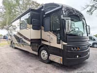 62514 - 45' 2009 American Coach American Eagle 45E 500hp Cummins w/4 Slides Image 1