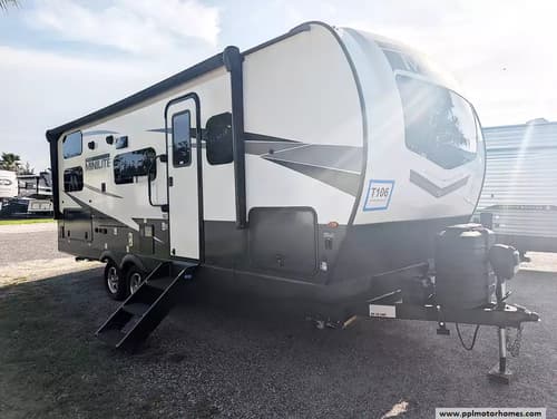 63477 - 25' 2024 Forest River Rockwood Mini Lite 2509S w/Slide Image 1