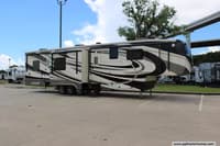 59933 - 44' 2016 Drv Full House LX450 w/4 Slides & Generator  - Toy Hauler Image 1
