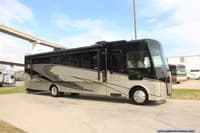 55185 - 37' 2019 Winnebago Sightseer 36Z w/3 Slides Image 1