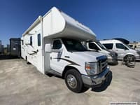 57583 - 33' 2015 Winnebago Minnie Winnie 31K w/Slide Image 1