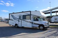 61936 - 27' 2022 Forest River Freelander 26DS w/2 Slides Image 1