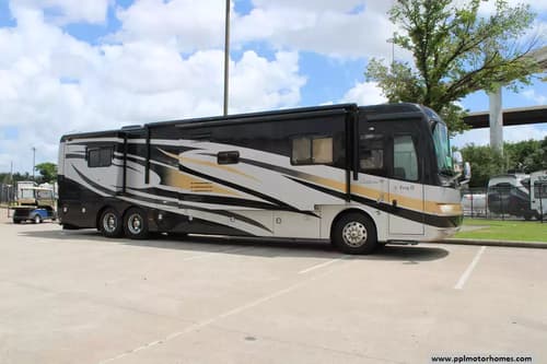 63275 - 43' 2008 Monaco Beaver Contessa WESTPORT 400hp Caterpillar w/4 Slides Image 1