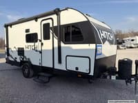 61996 - 23' 2022 Cruiser RV Hitch Series 18BHS w/Slide - Bunk House Image 1