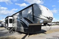 61949 - 43' 2022 Vanleigh RV Beacon 41LKB w/4 Slides Image 1