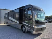 60587 - 41' 2006 Fleetwood Revolution Le 40E 400hp Caterpillar w/3 Slides Image 1