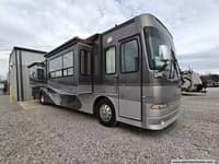 60312 - 40' 2006 Western Recreational Alpine Limited 40FD QUAD SLIDE 400hp Cummins w/4 Slides Image 1