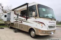 54843 - 38' 2009 Damon Challenger 377 w/3 Slides Image 1