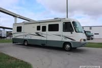 61816 - 35' 2001 Georgie Boy Pursuit 3205FS w/Slide Image 1