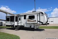 60947 - 35' 2022 K-Z Durango Gold 356RLQ w/5 Slides Image 1