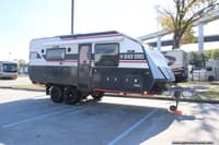 61629 - 26' 2020 Black Series HQ19 Image 1