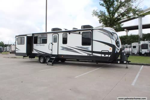 63487 - 38' 2019 Keystone Outback 341RD w/3 Slides Image 1