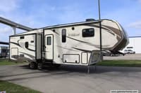 62277 - 32' 2016 Forest River Wildcat 29RLX w/3 Slides Image 1