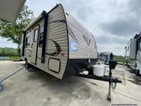 55783 - 21' 2018 Keystone Hideout Lhs Mini 178BHS Image 1