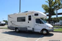 60479 - 24' 2007 Winnebago View 23H w/Slide Image 1