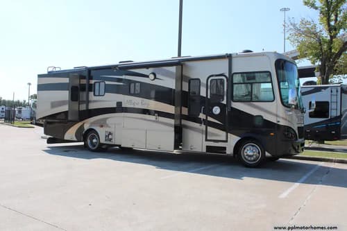 64550 - 35' 2008 Tiffin Allegro Bay 35TSB w/3 Slides Image 1
