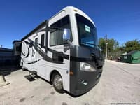 61439 - 33' 2013 Thor Hurricane 32A w/2 Slides Image 1