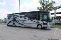 60915 - 40' 2008 Tiffin Phaeton 40QTH 360hp Cummins w/4 Slides Image 1