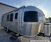 60320 - 29' 2011 Airstream International 28  SERENTIY Image 1