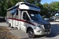 55916 - 26' 2020 Tiffin Wayfarer 25RW w/Slide Image 1